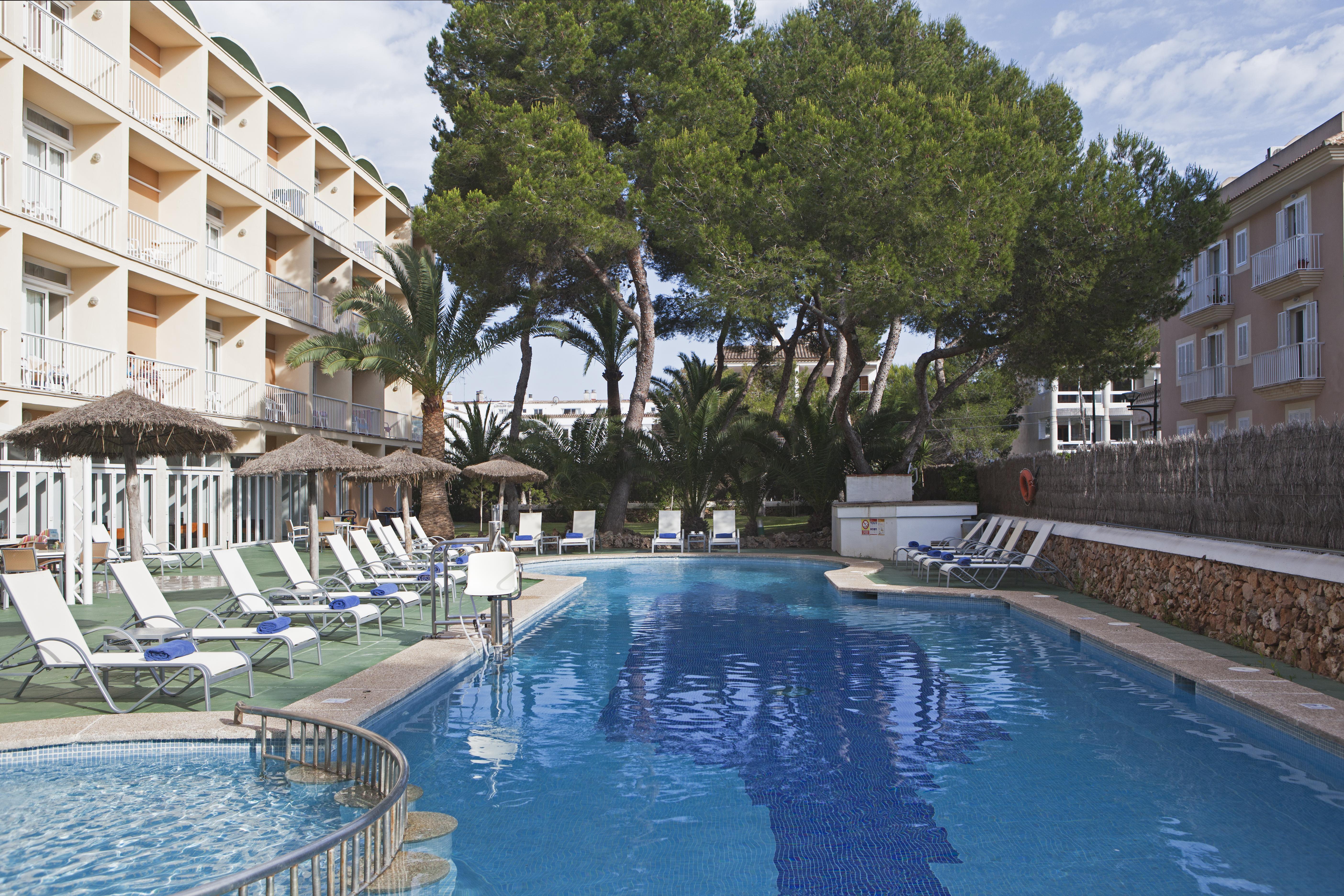 Hotel Isla De Cabrera Колонья Сант Джордин Экстерьер фото