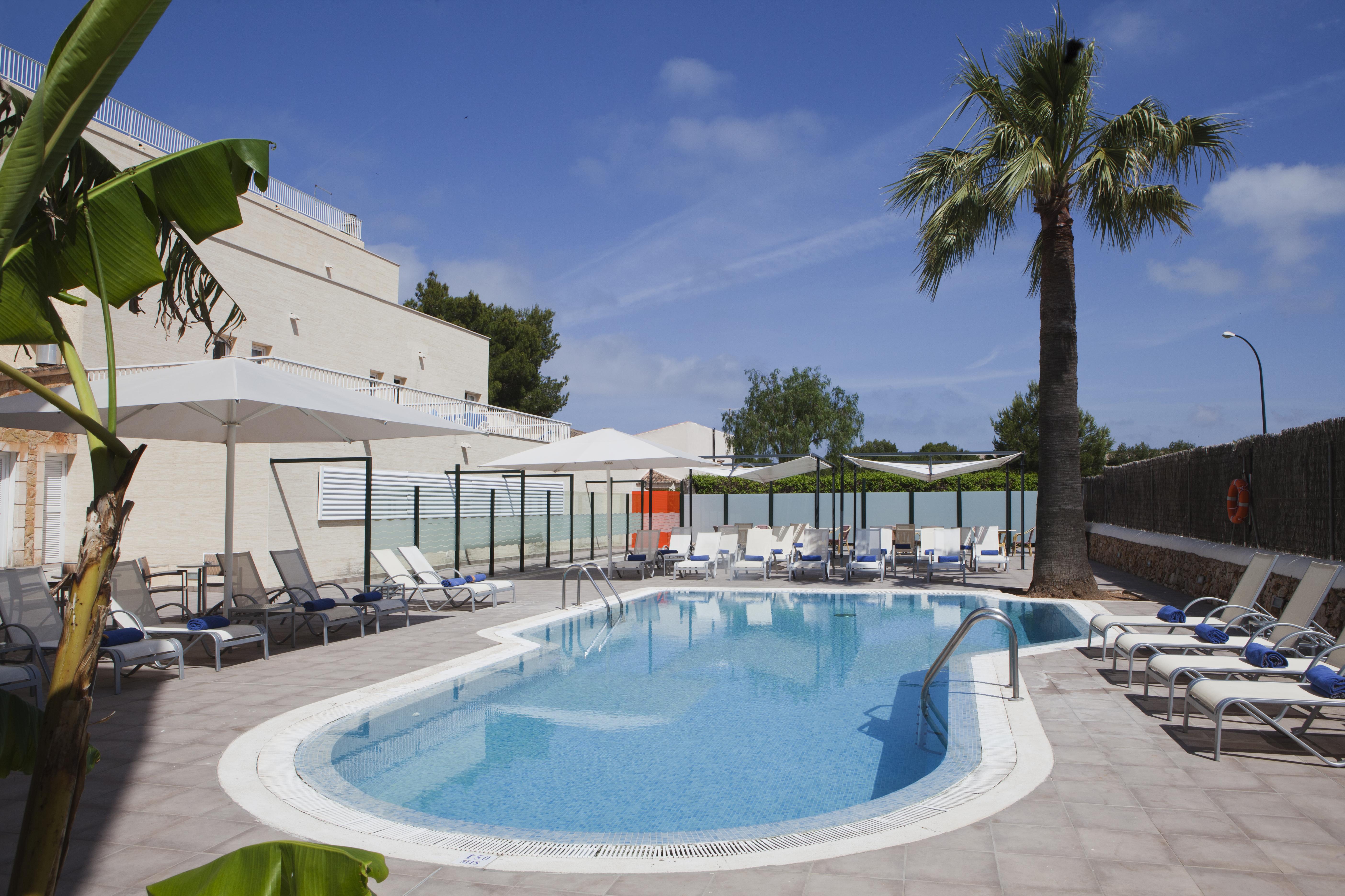 Hotel Isla De Cabrera Колонья Сант Джордин Экстерьер фото